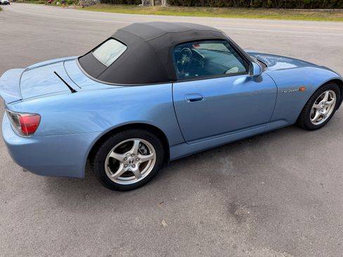 Used 2003 Honda S2000 image 5