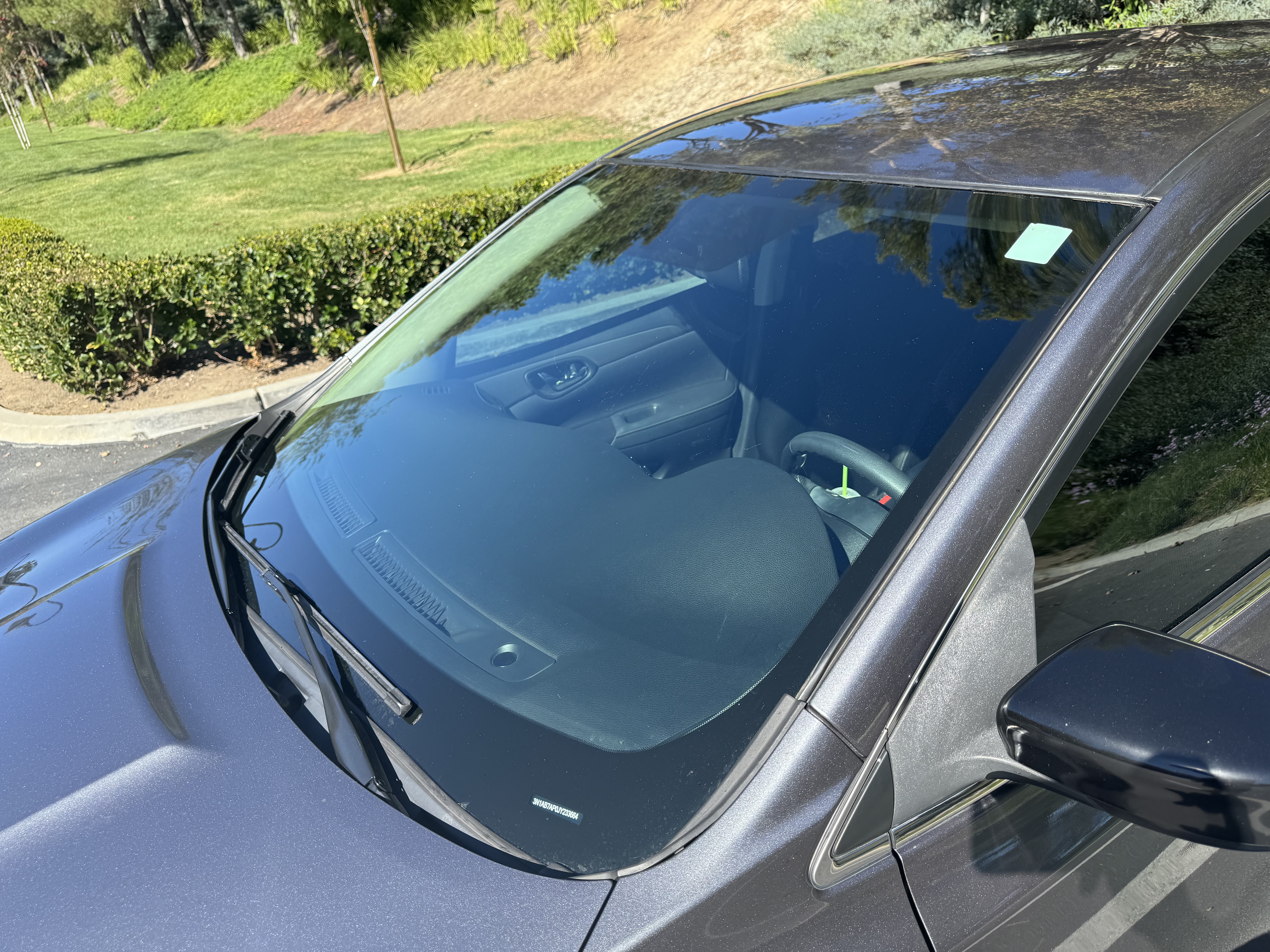 Used 2018 Nissan Sentra S w/ S Midnight Style Package FWD image 10