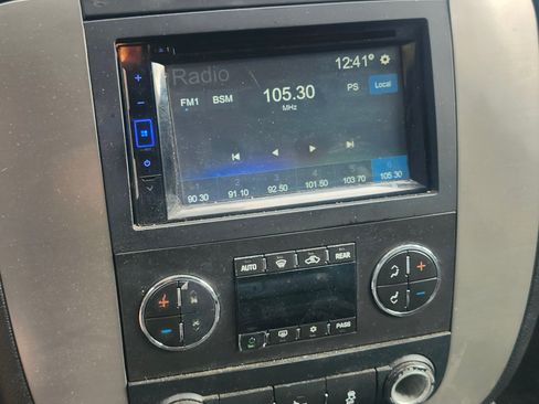 Used 2013 GMC Yukon XL SLT image 6