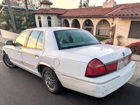Used 1999 Mercury Grand Marquis GS image 8