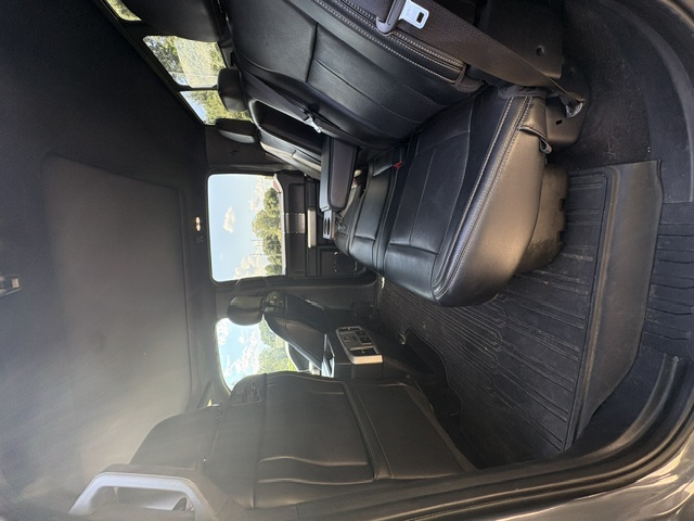 Used 2019 Ford F150 Lariat w/ Equipment Group 502A Luxury AWD/4WD image 22