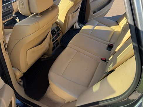 Used 2011 BMW X5 xDrive50i image 12