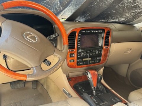 Used 2002 Lexus LX 470 4WD image 8