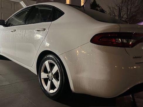 Used 2015 Dodge Dart SXT image 2
