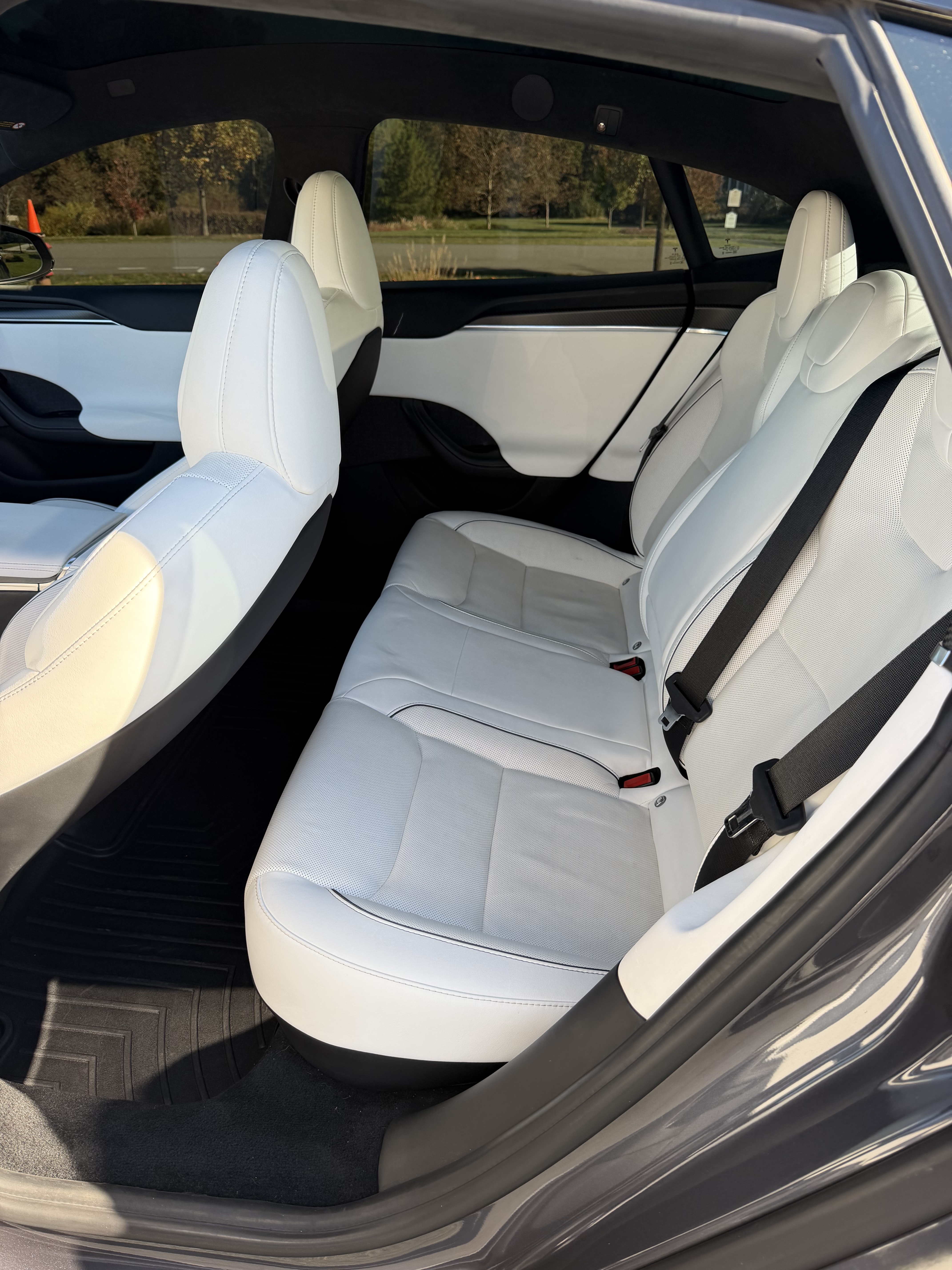 Used 2021 Tesla Model S Plaid AWD/4WD image 14