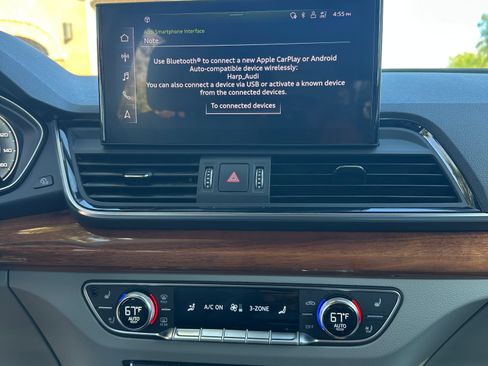 Used 2021 Audi Q5 e Premium Plus w/ Premium Plus Package AWD/4WD image 19