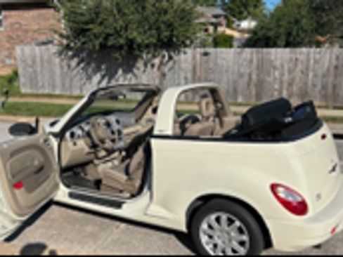 Used 2006 Chrysler PT Cruiser Touring image 4