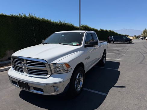 Used 2018 RAM 1500 Big Horn AWD/4WD image 4