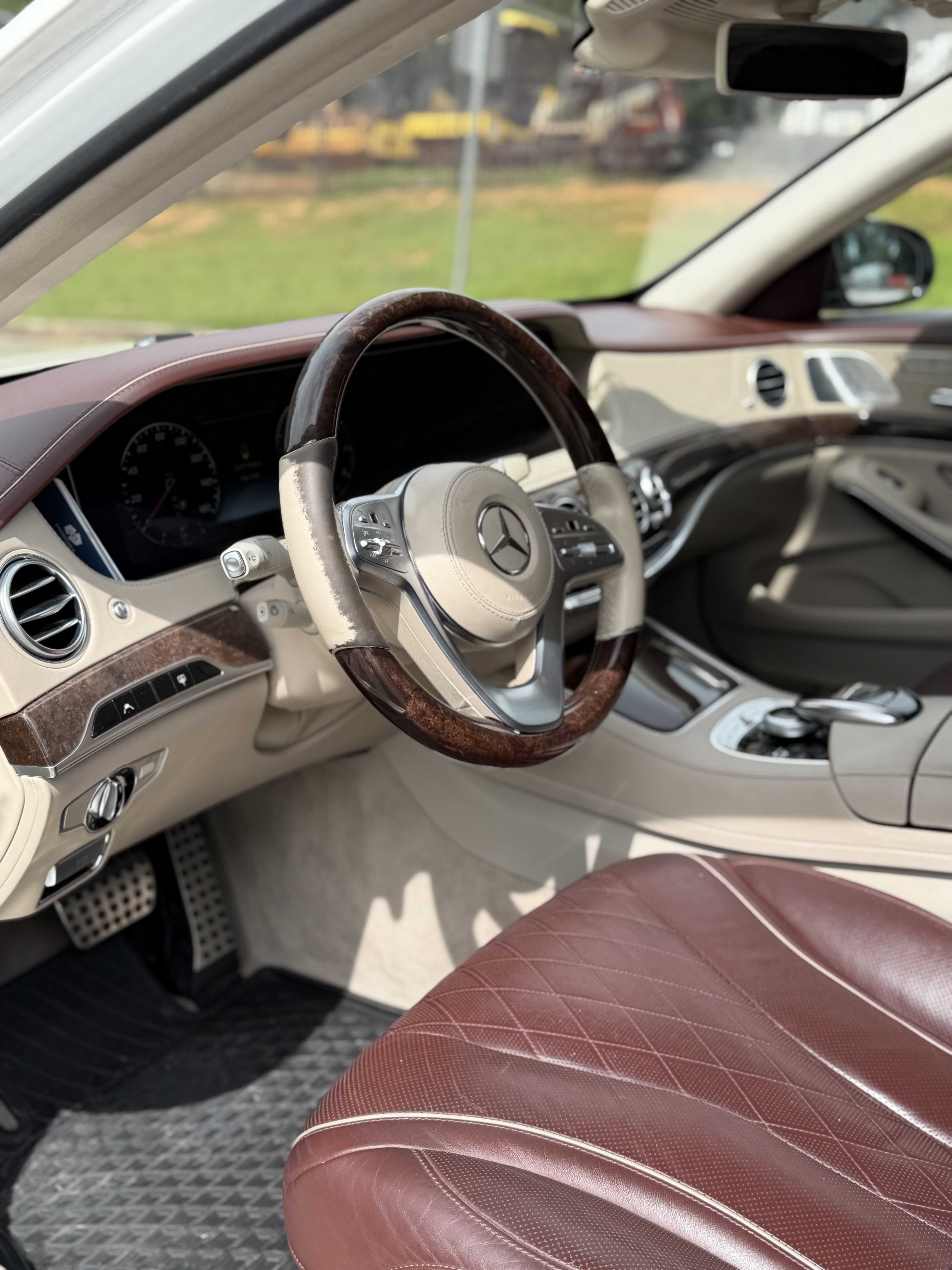 Used 2018 Mercedes-Benz S 560 Sedan image 11