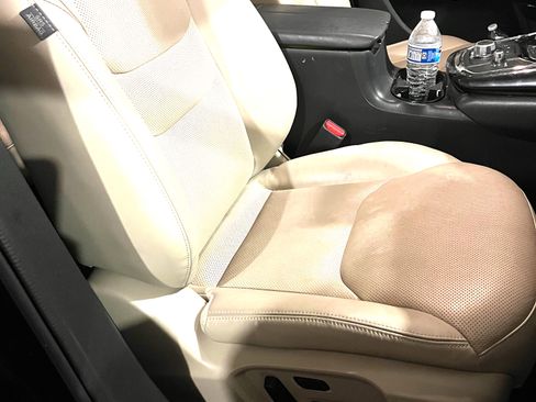 Used 2018 MAZDA CX-9 Touring w/ Touring Premium Package image 9