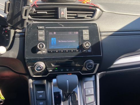 Used 2020 Honda CR-V LX image 23