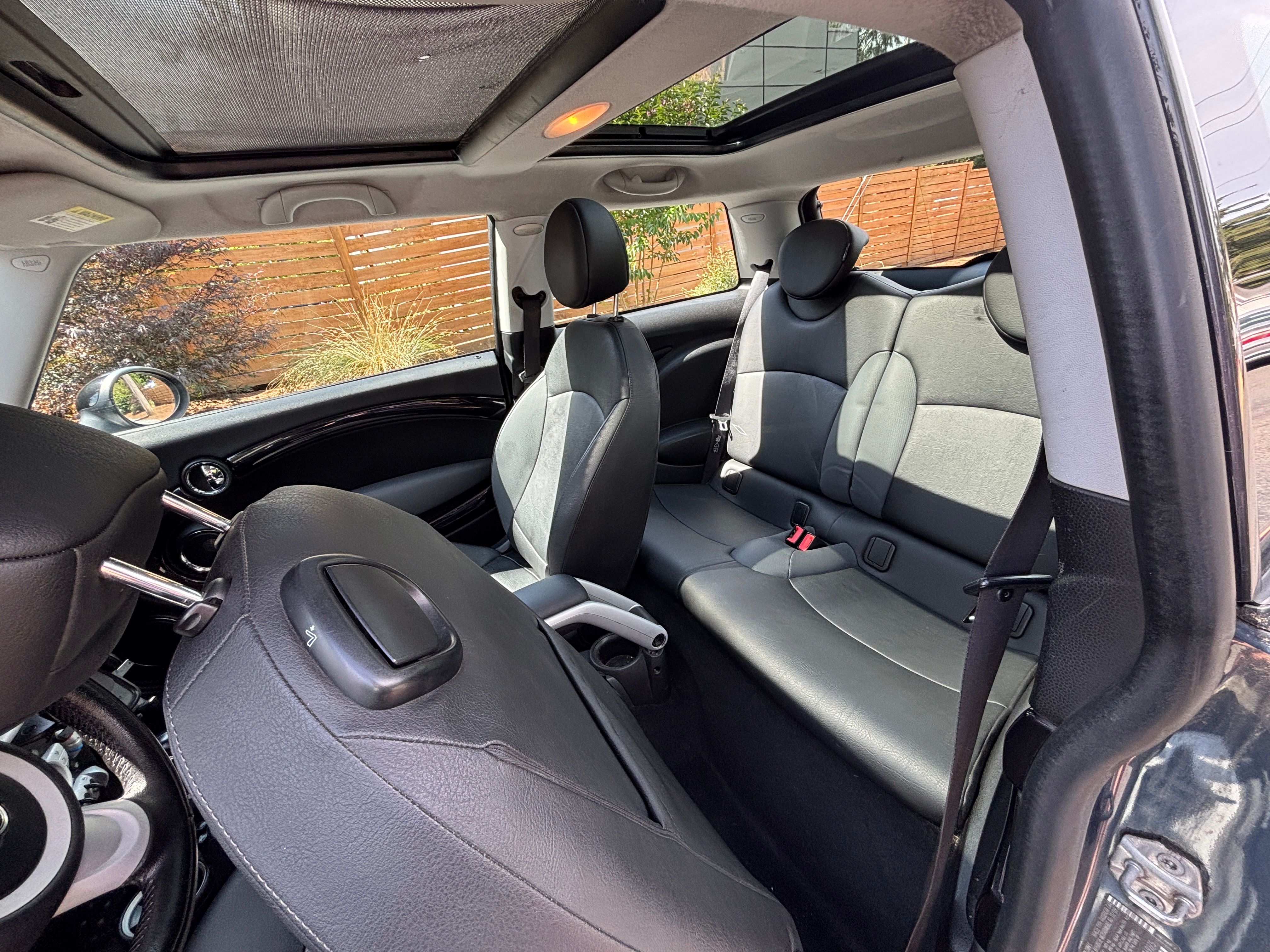 Used 2010 MINI Cooper S FWD image 8