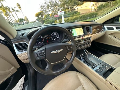 Used 2017 Genesis G80 3.8 image 19