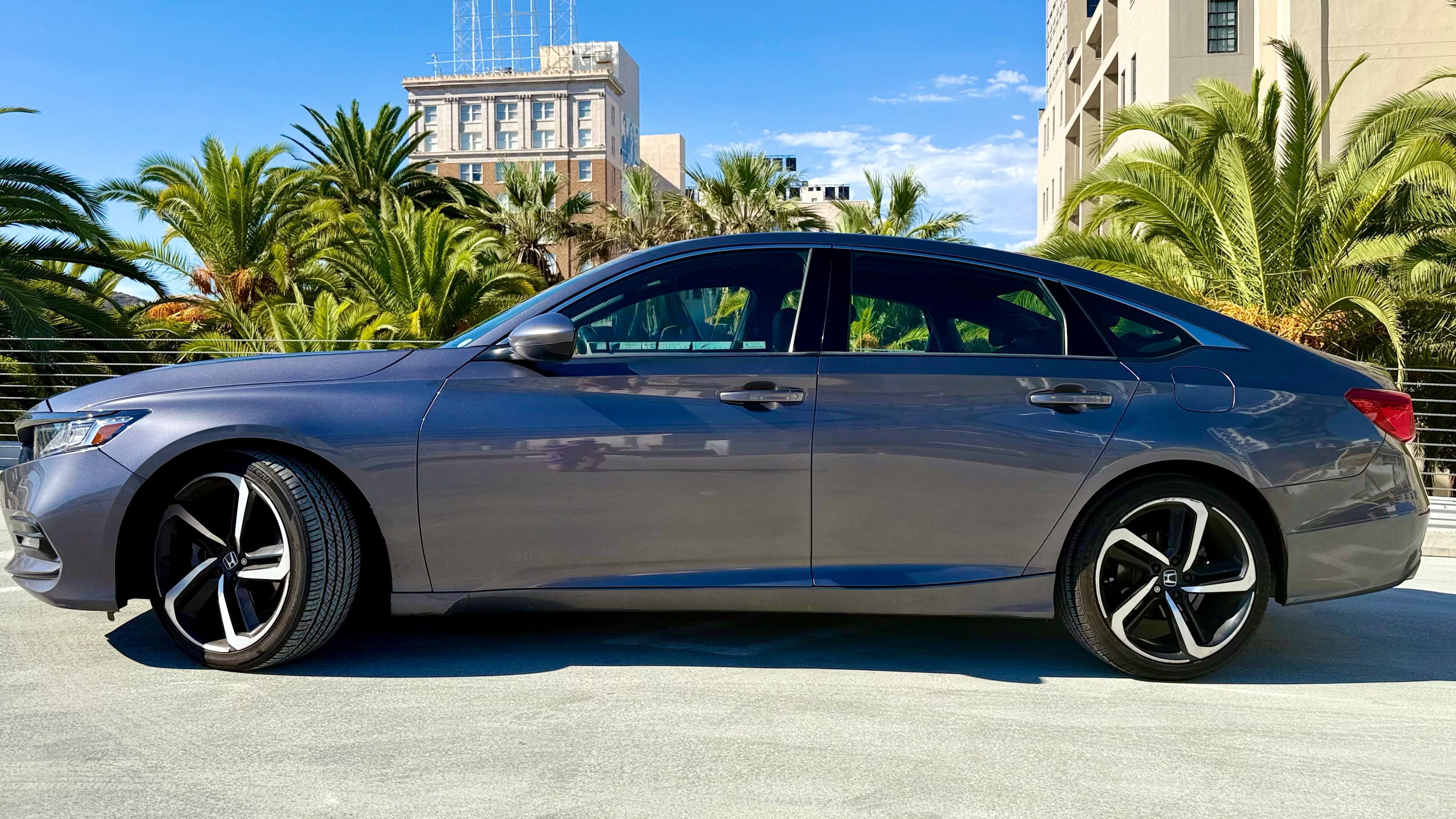 Used 2019 Honda Accord Sport image 2