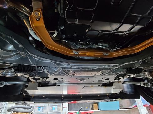 Used 2009 Nissan 370Z Touring w/ Sport Pkg image 11