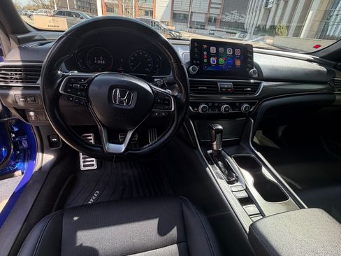 Used 2021 Honda Accord Sport image 8