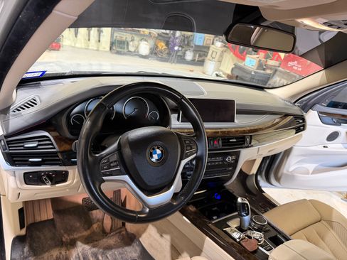 Used 2015 BMW X5 xDrive35i AWD/4WD image 9