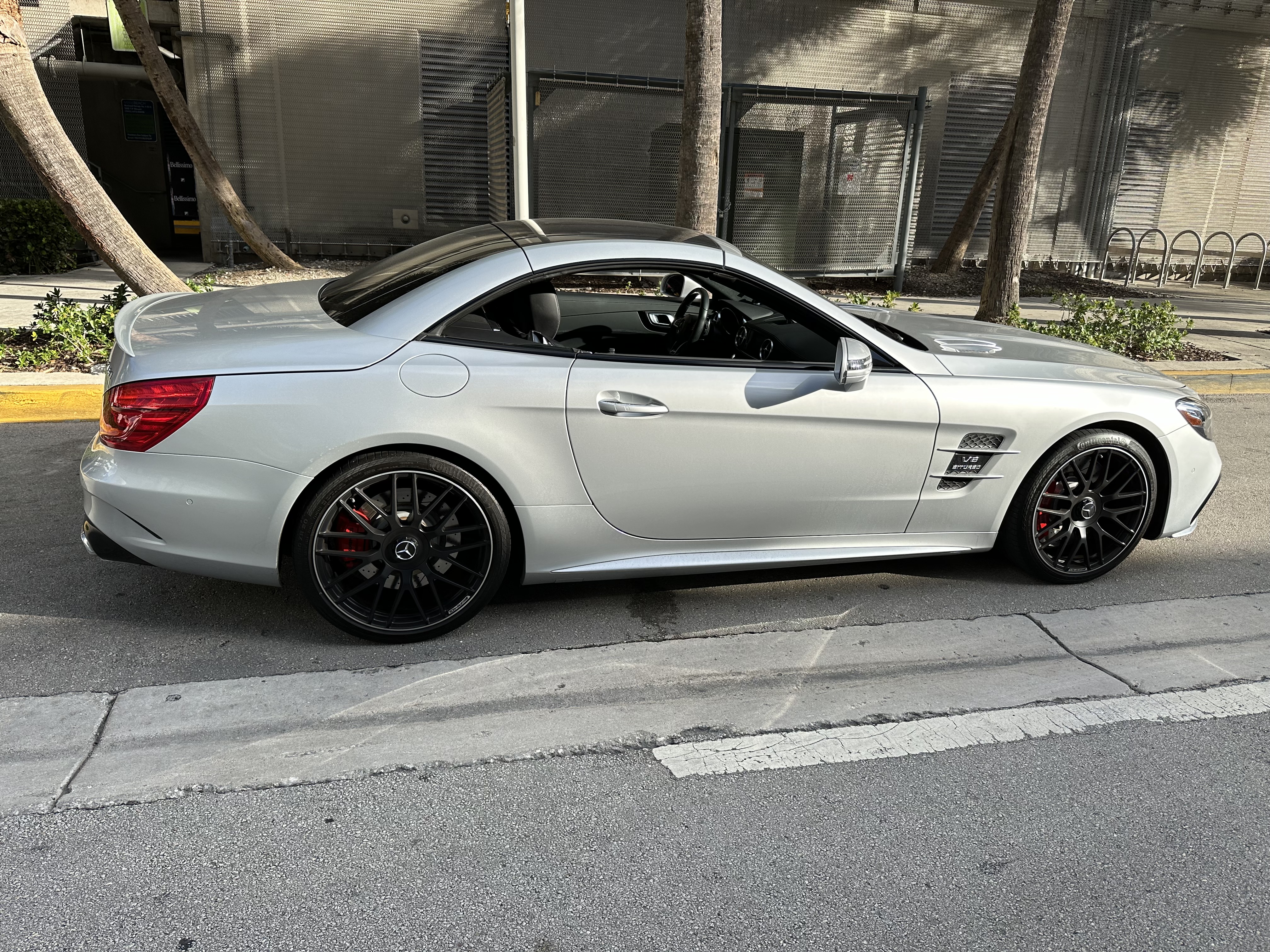 Used 2019 Mercedes-Benz SL 63 AMG image 10