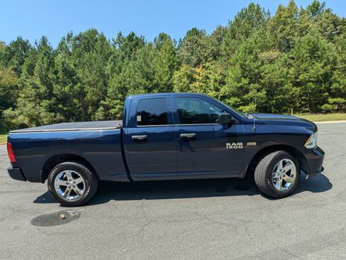 Used 2017 RAM 1500 Express w/ Express Value Package image 4