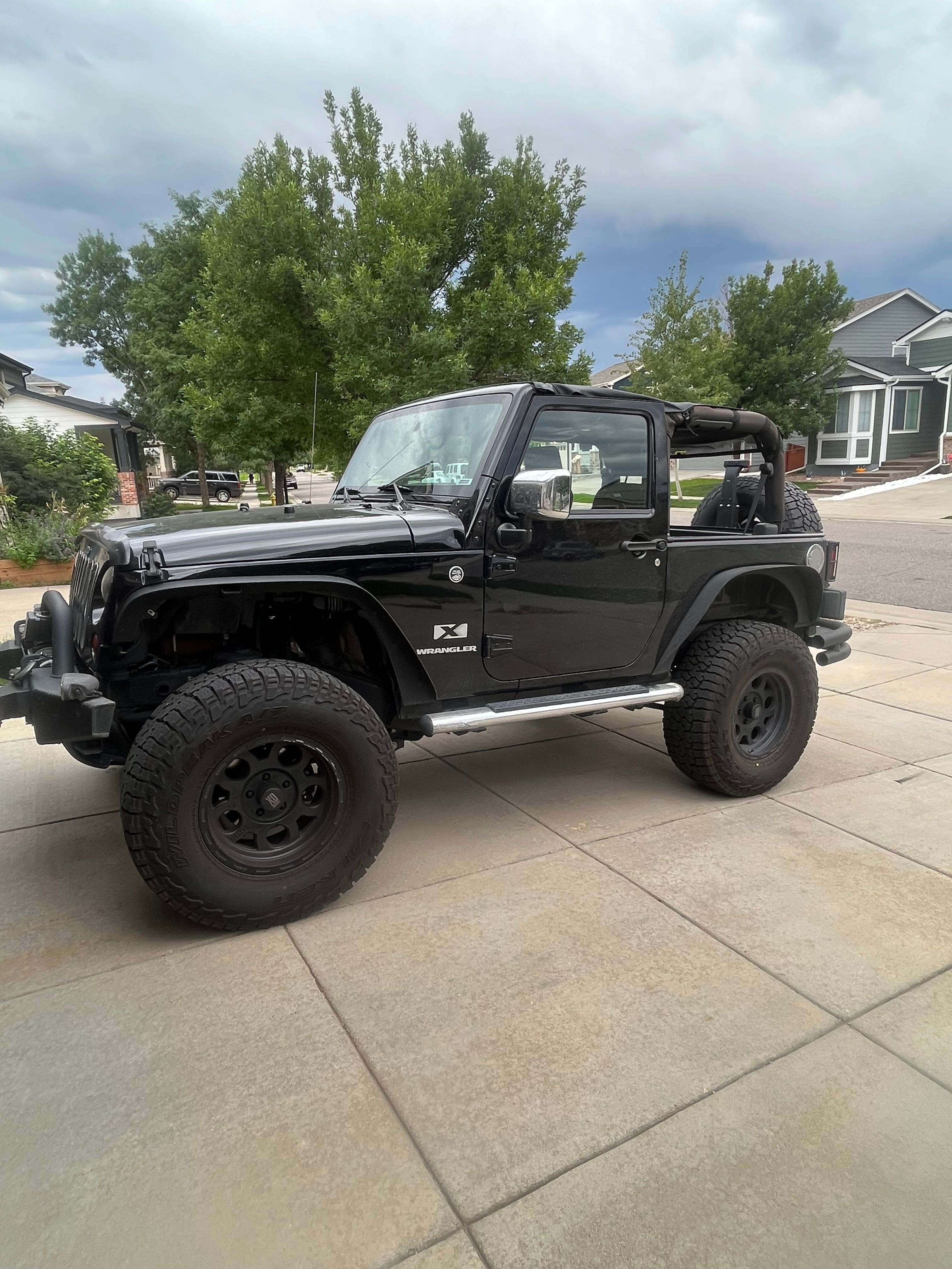 Used 2009 Jeep Wrangler X AWD/4WD image 2