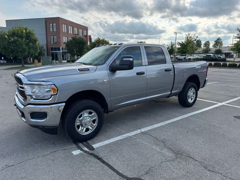 Used 2024 RAM 2500 Tradesman w/ Chrome Appearance Group image 2