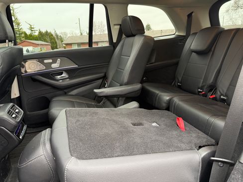 Used 2022 Mercedes-Benz GLS 450 450 4MATIC Sport Utility 4D image 16