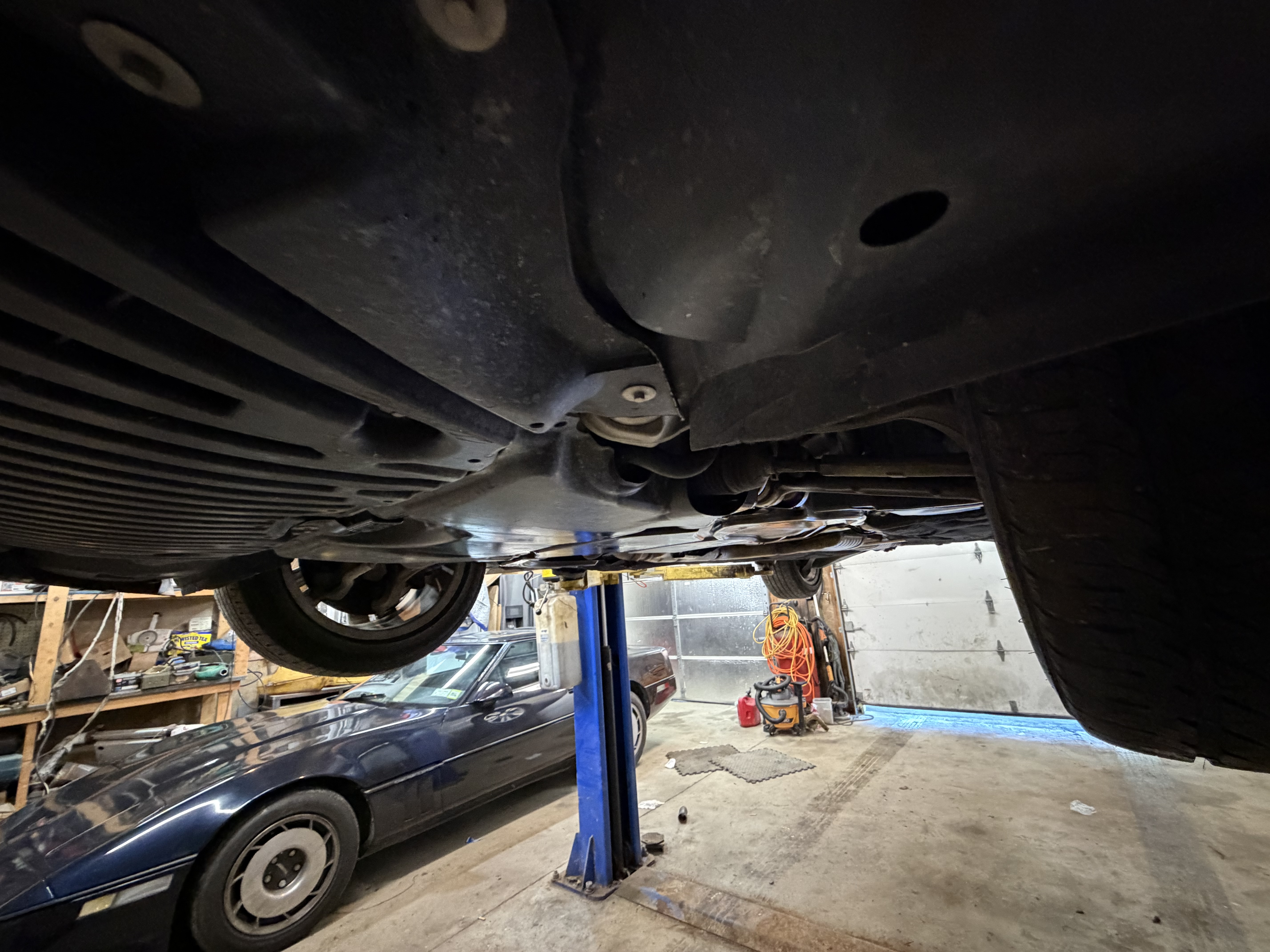 Used 2011 Mercedes-Benz E 350 BlueTEC Sedan image 17
