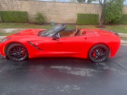 Used 2014 Chevrolet Corvette Stingray Convertible w/ 3LT Preferred Equipment Group RWD image 4