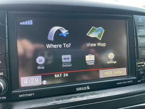 Used 2016 Dodge Grand Caravan SXT w/ UConnect Hands-Free Group image 12