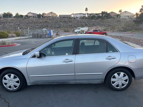 Used 2005 Honda Accord LX image 6