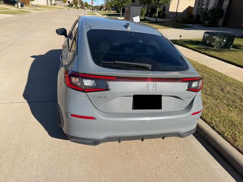 Used 2025 Honda Civic Sport Touring image 5