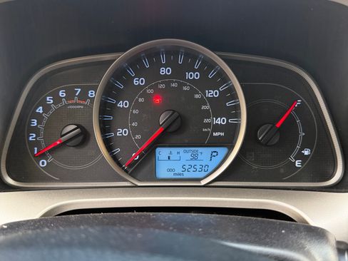 Used 2015 Toyota RAV4 XLE AWD/4WD image 15