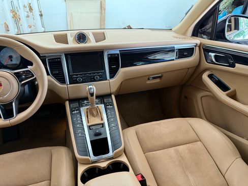 Used 2015 Porsche Macan S AWD/4WD image 13