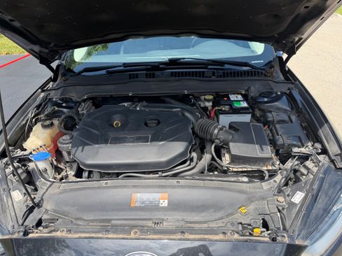 Used 2014 Ford Fusion Titanium AWD/4WD image 15