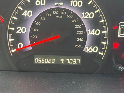 Used 2010 Honda Odyssey EX image 2