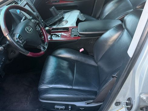 Used 2006 Lexus GS 300 w/ Preferred Accessory Pkg RWD image 6