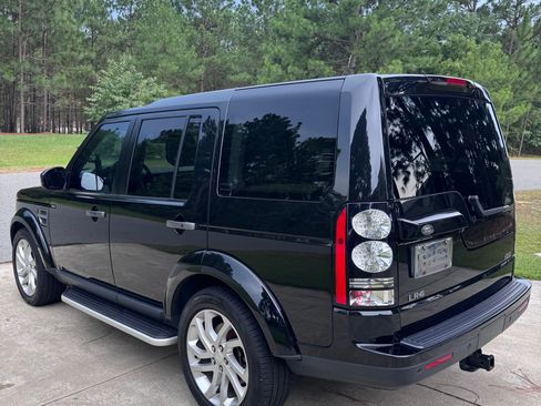Used 2015 Land Rover LR4 HSE AWD/4WD image 9