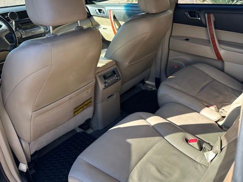 Used 2009 Toyota Highlander Limited image 13