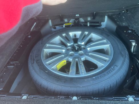 Used 2009 Land Rover Range Rover Supercharged image 12