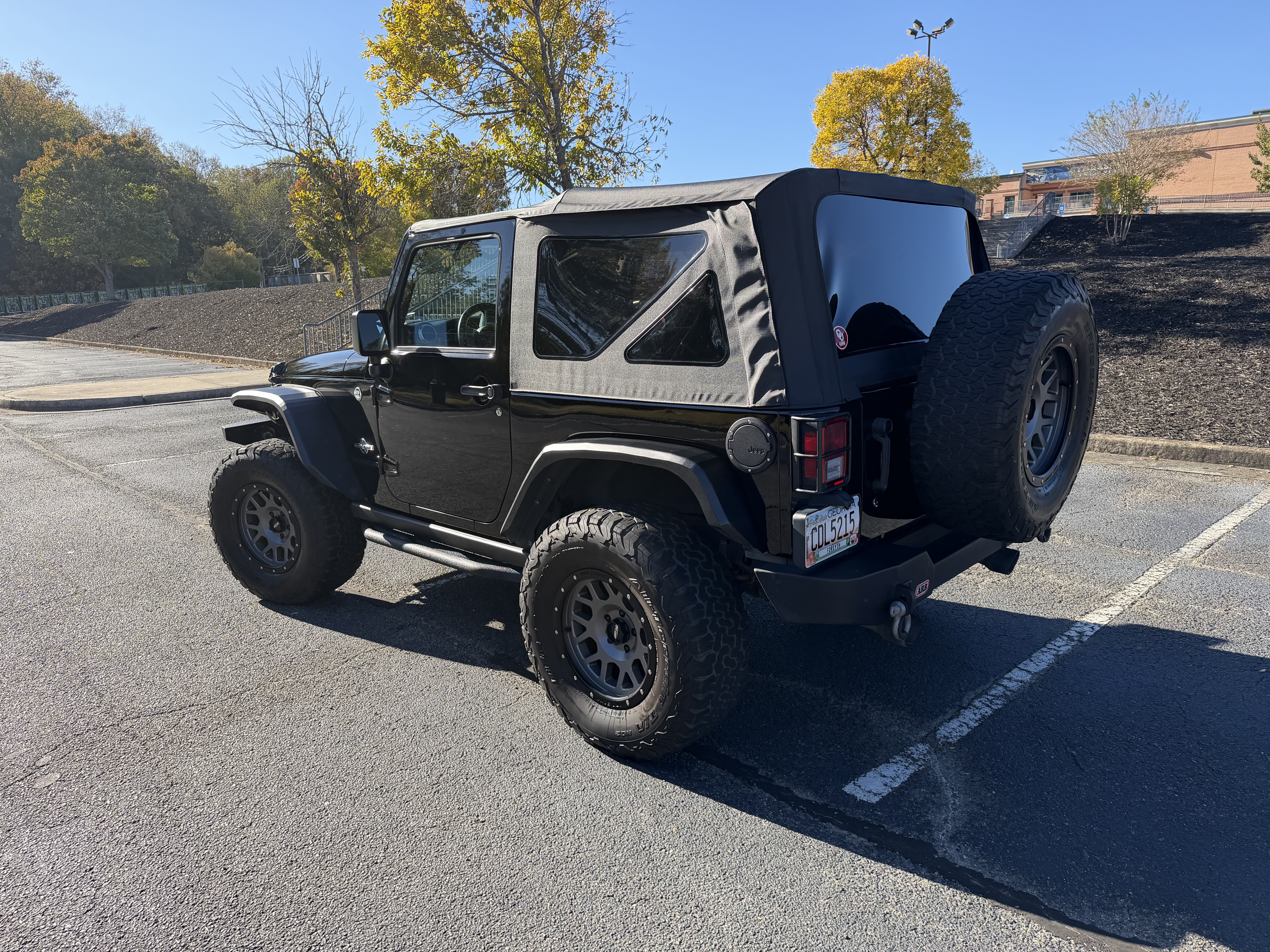 Used 2015 Jeep Wrangler Sport AWD/4WD image 10