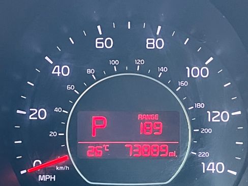 Used 2015 Kia Soul image 14