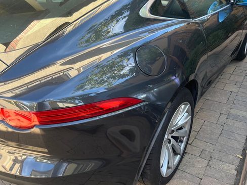 Used 2017 Jaguar F-TYPE Coupe image 6