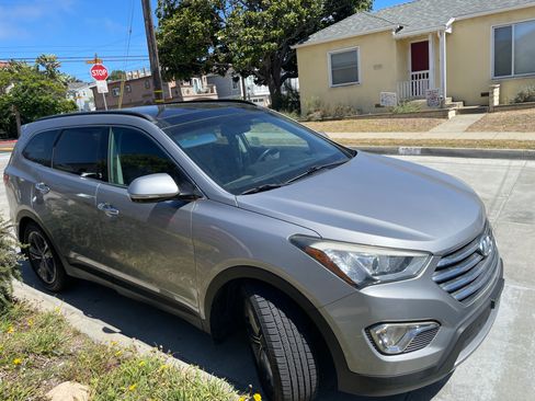 Used 2016 Hyundai Santa Fe Limited w/ Option Group 04 FWD image 5