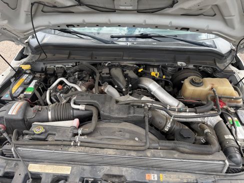 Used 2016 Ford F250 XL w/ Power Equipment Group RWD image 13