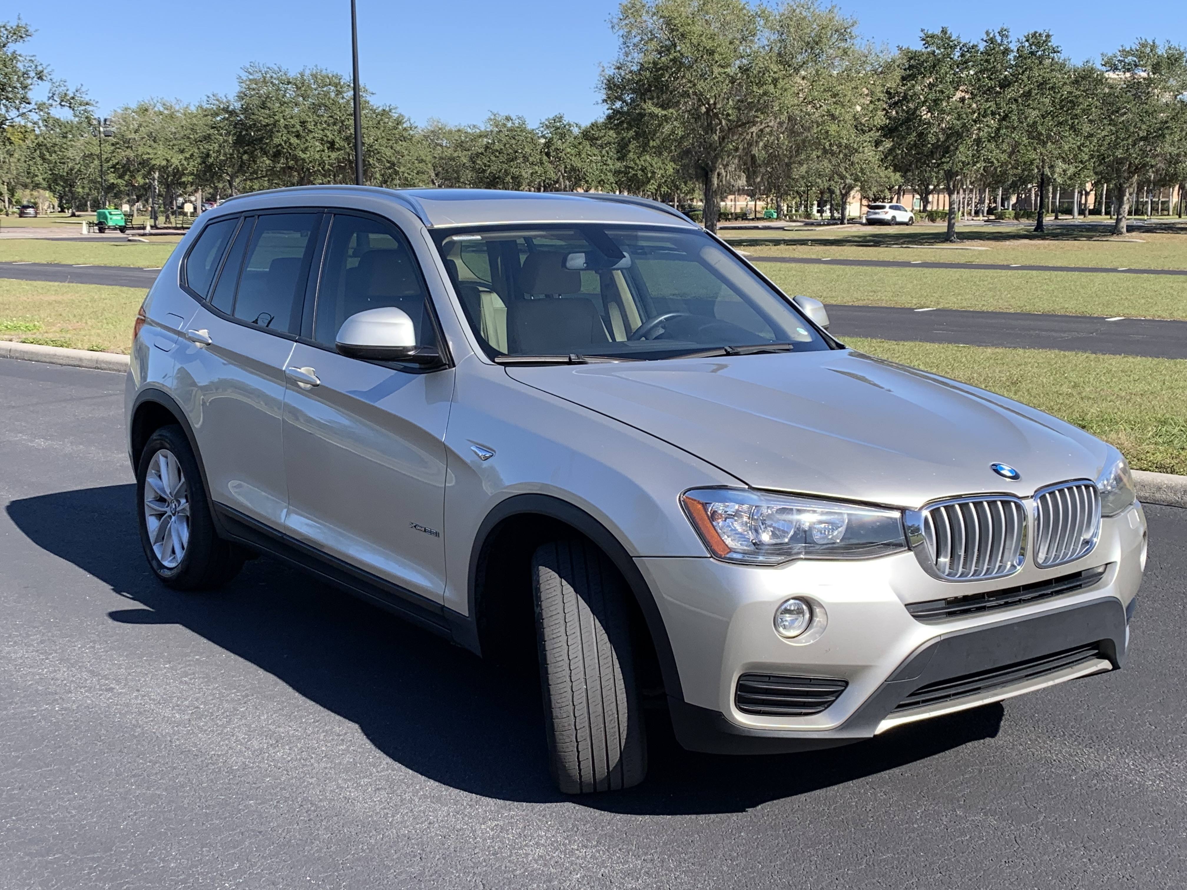 Used 2015 BMW X3 xDrive28i AWD/4WD image 5