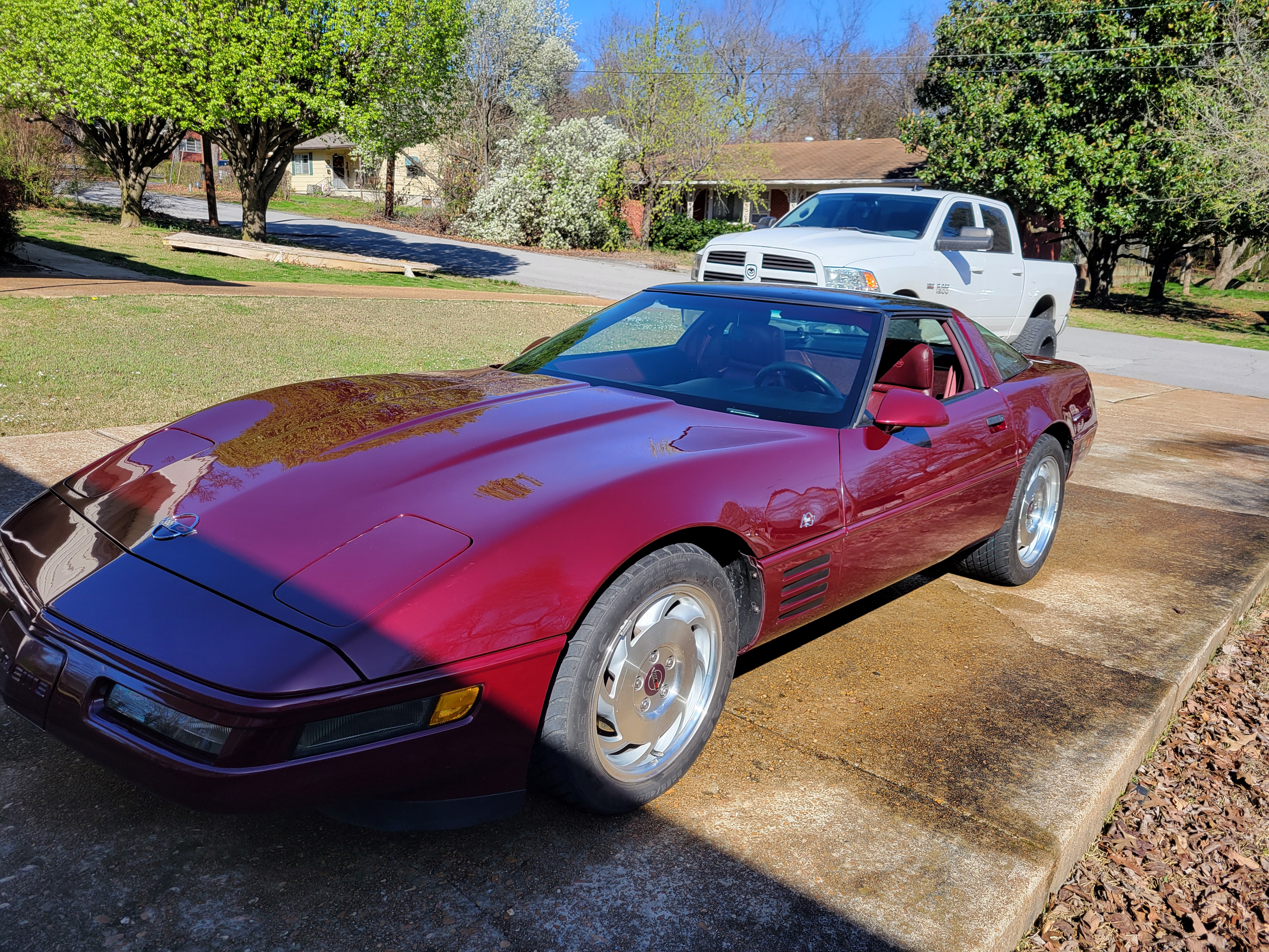 Used 1993 Chevrolet Corvette Coupe RWD image 2
