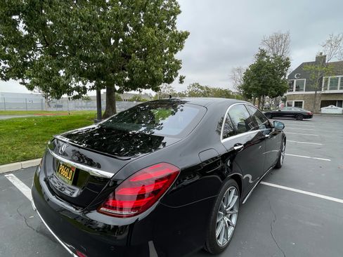 Used 2019 Mercedes-Benz S 560 Sedan image 13