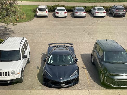 Used 2020 Chevrolet Corvette Stingray Premium Conv w/ 3LT Preferred Equipment Group image 11