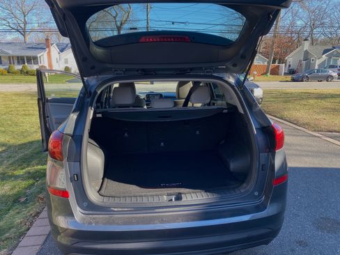 Used 2019 Hyundai Tucson SE image 6