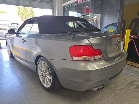 Used 2011 BMW 128i Convertible w/ M Sport Pkg image 5